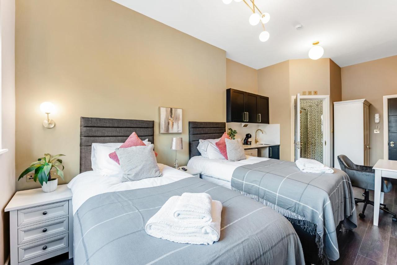 Elegant Studio - Perfect For Explorers Apartment London Exterior photo