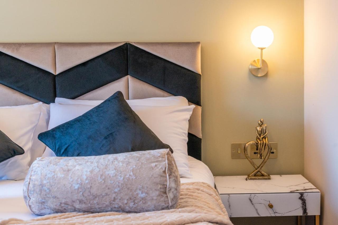 Elegant Studio - Perfect For Explorers Apartment London Exterior photo
